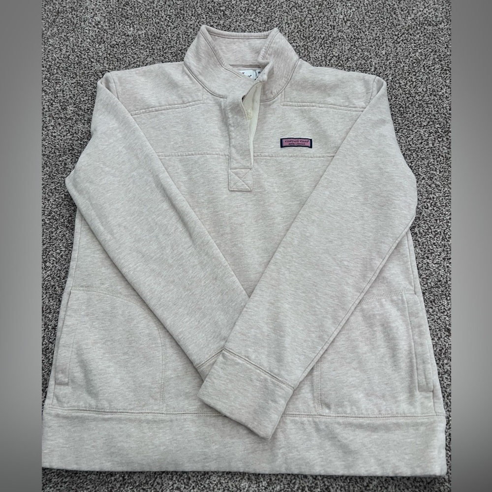 Women’s vineyard vines pullover